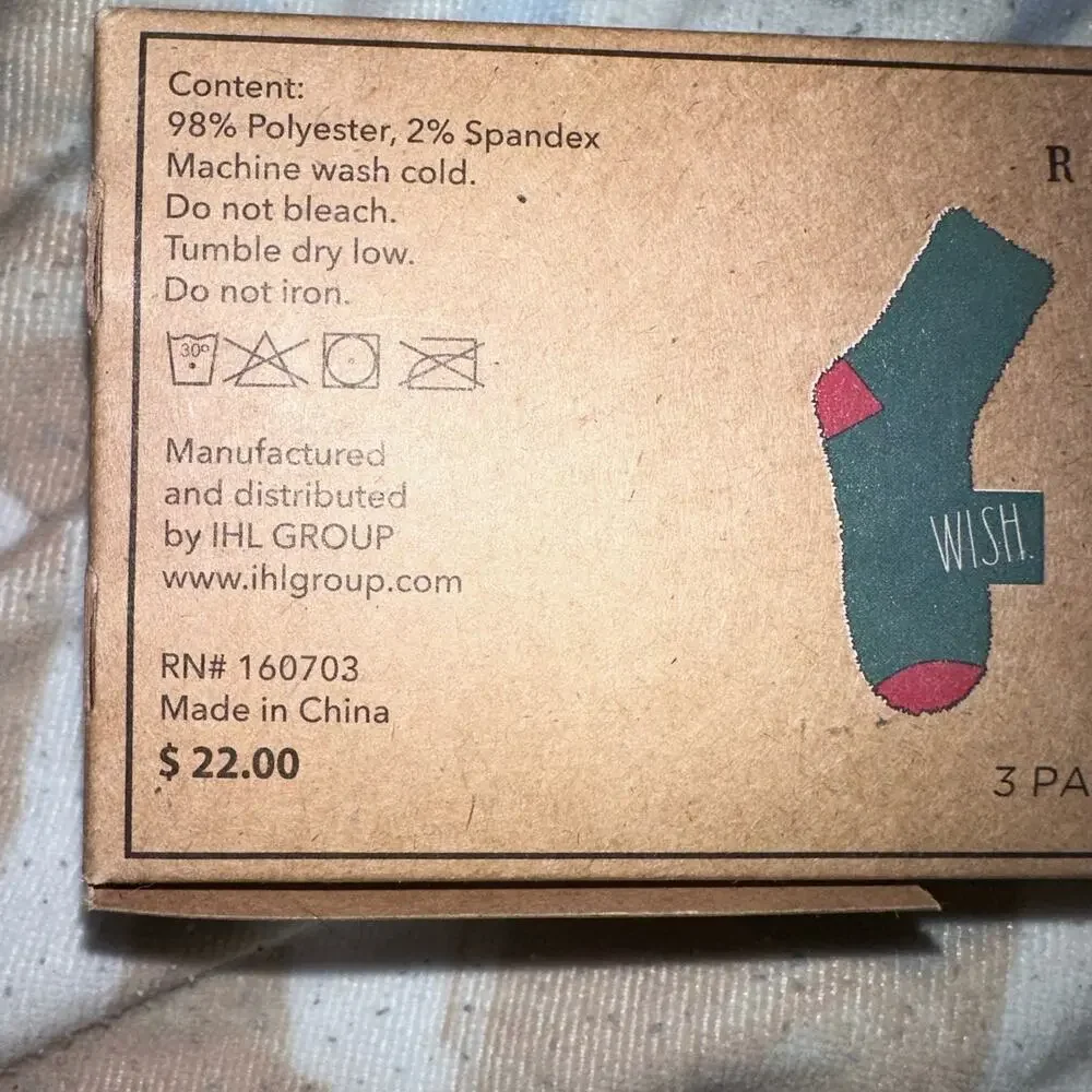 NIP Women’s Size 9-11 Rae Dunn 3-Pack Cozy Socks Christmas Theme